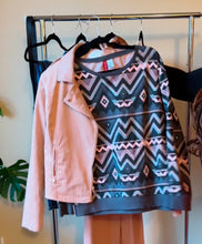 Load image into Gallery viewer, Curated Thrift Bundle L/XL - Pink & Blue Western (0/1)