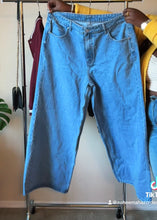 Load image into Gallery viewer, Curated Thrift Bundle 2XL/3XL- Streetwear (0/1)