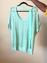 Load and play video in Gallery viewer, Metallic Knit Top 2X (1/1)