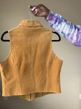 Load image into Gallery viewer, Genuine Leather Vest L (1/1)
