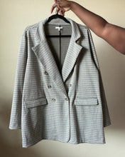 Load and play video in Gallery viewer, Houndstooth Blazer XXL (1/1)
